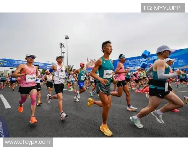 城市马拉松点评：广州攀岩队的意识表现